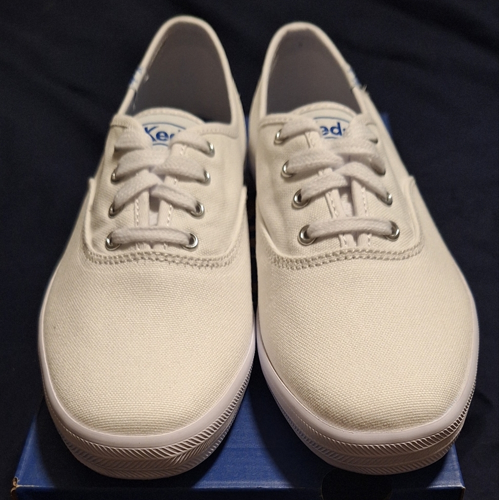 Keds Champion White Canvas size 7